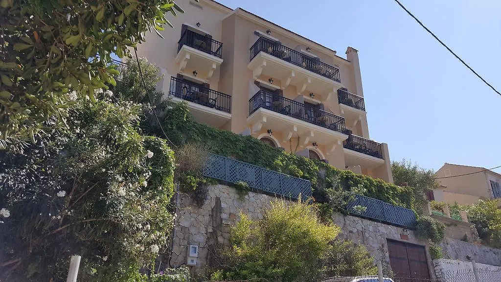 リナルドス アパートメント アソス ギリシャ